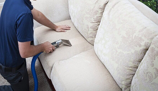 Expert Couch Cleaning in Franklin